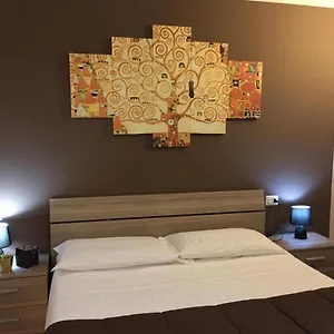 https://camera-ded-2.emilia-romagnahotels.net